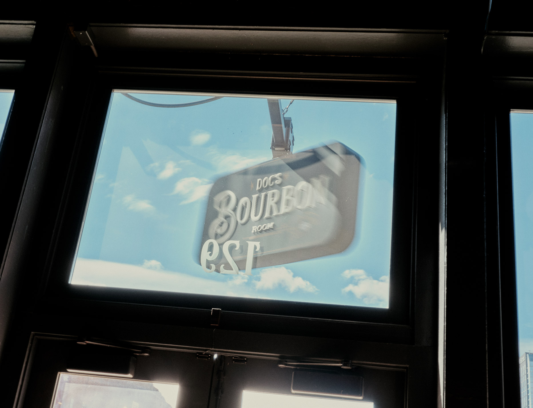 5 220923 TANK KENTUCKY GFX 147 DOCS Copy 2