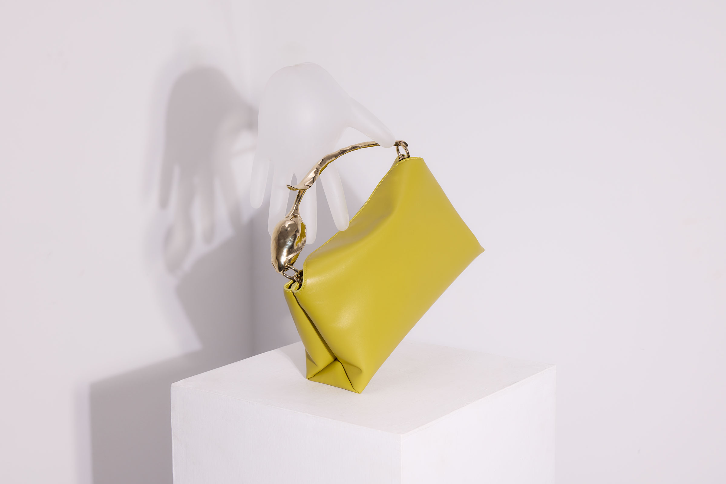 TANK Spring 2025 Bags Erdem 221