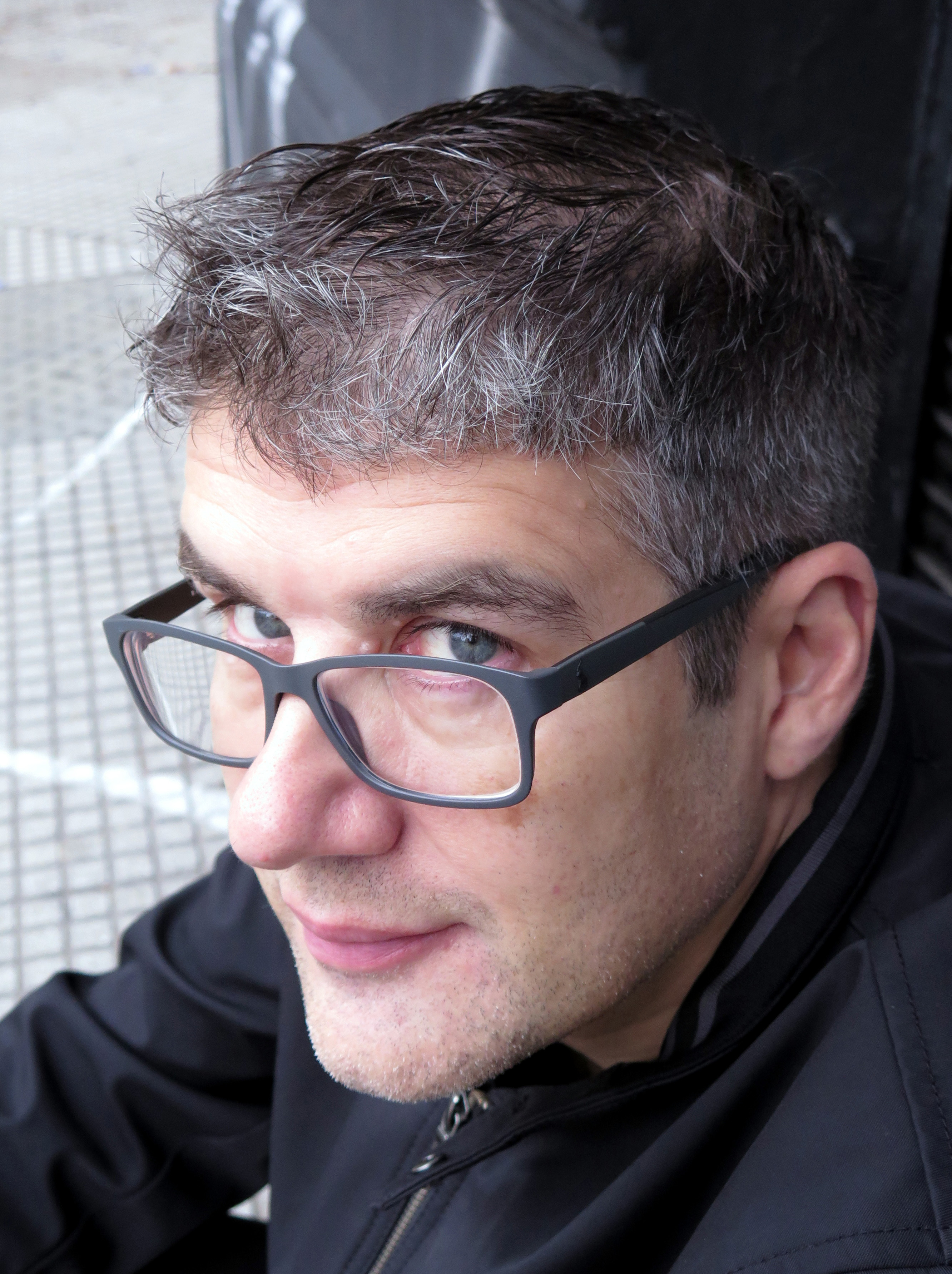 Simon Reynolds Photographed By Adriana Bianchedi Profile (1)