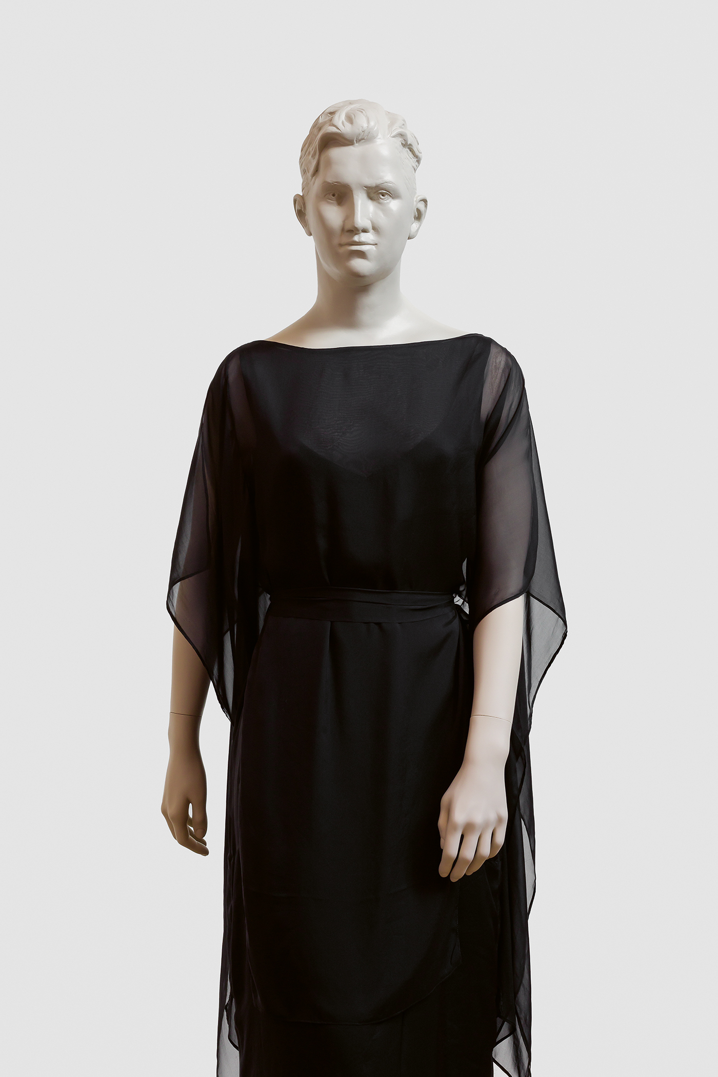 Lucy Mckenzie 20230927 UAS 009CMYK