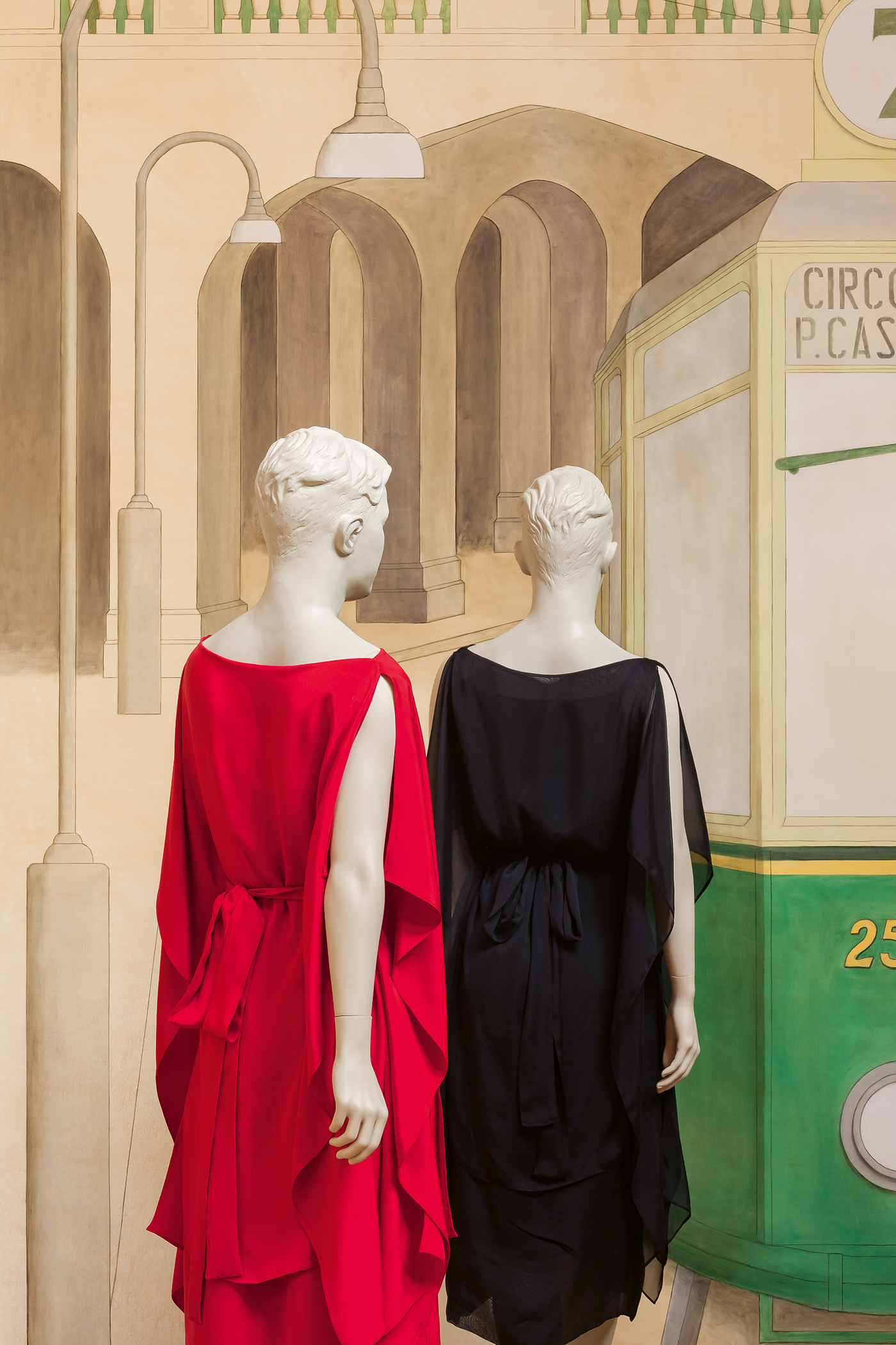 Lucy Mckenzie 20230927 UAS 003CMYK