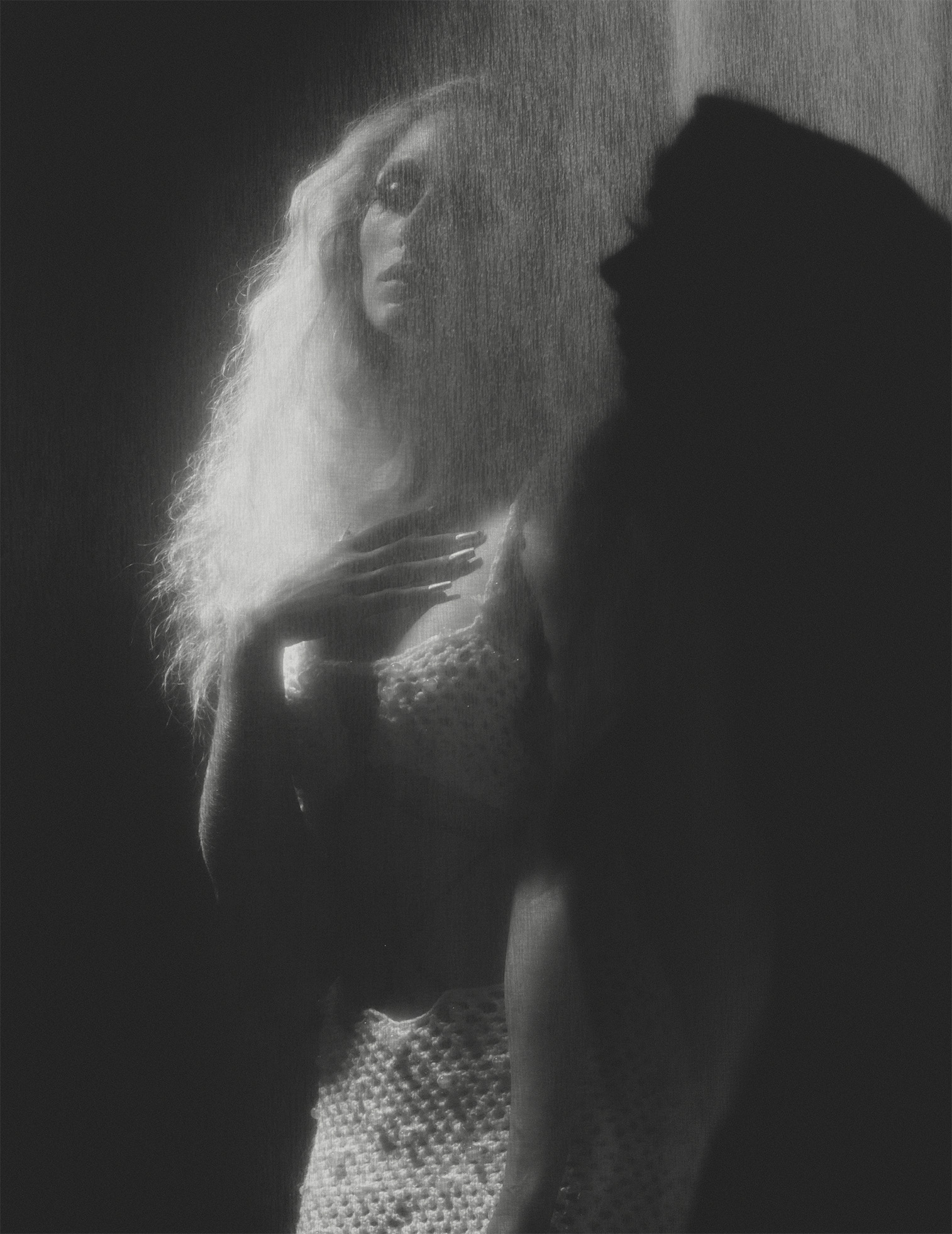 20240728 JG Metamorphosis Tank 01 0260 V2