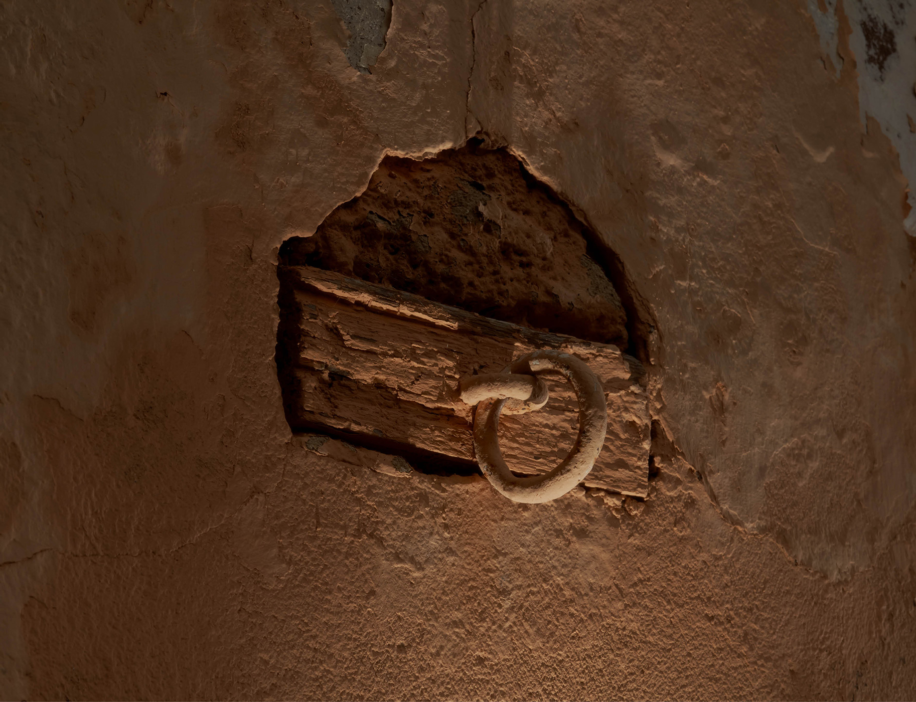 156 163 Feature Museros6