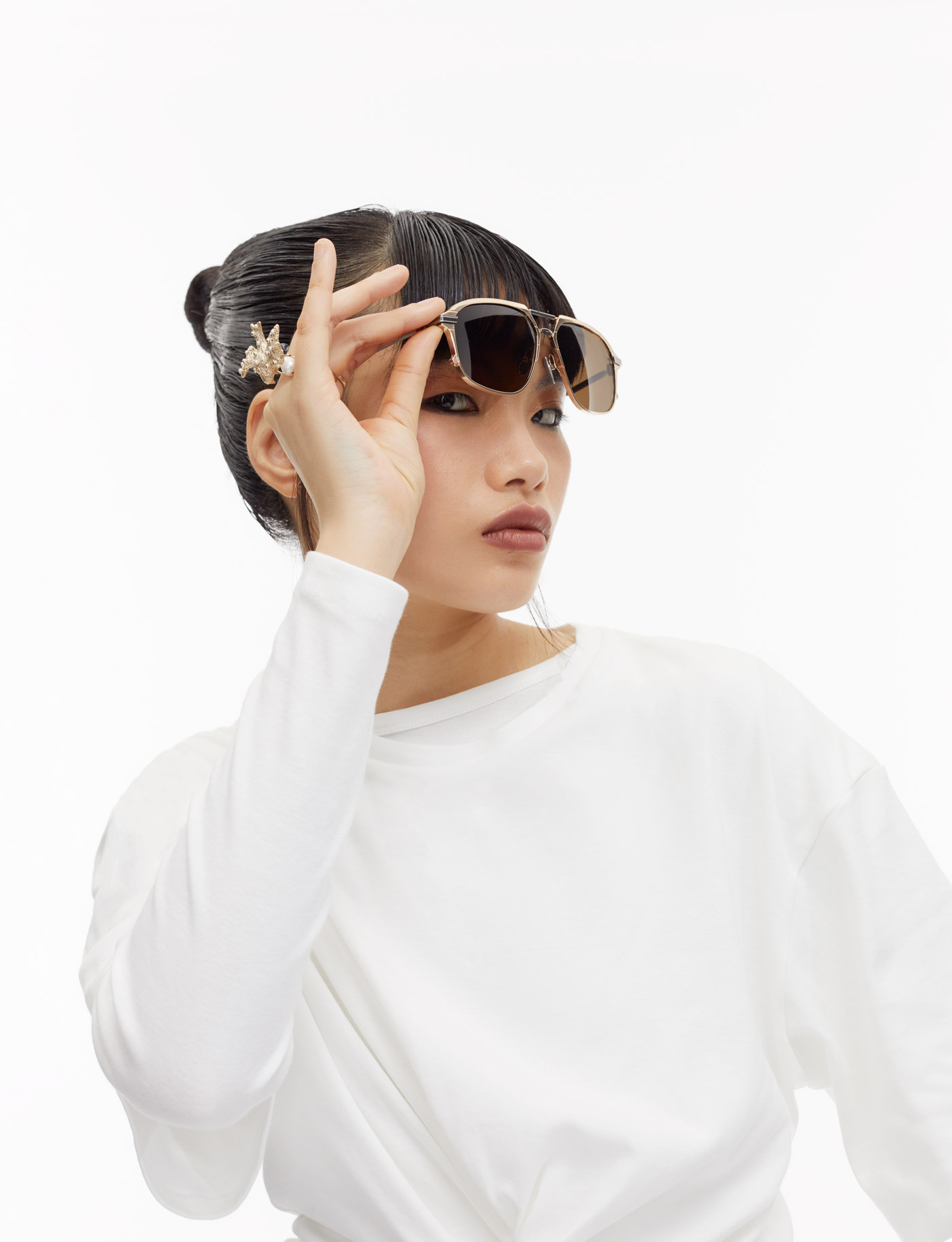 TANK Winter 2022 Front1715