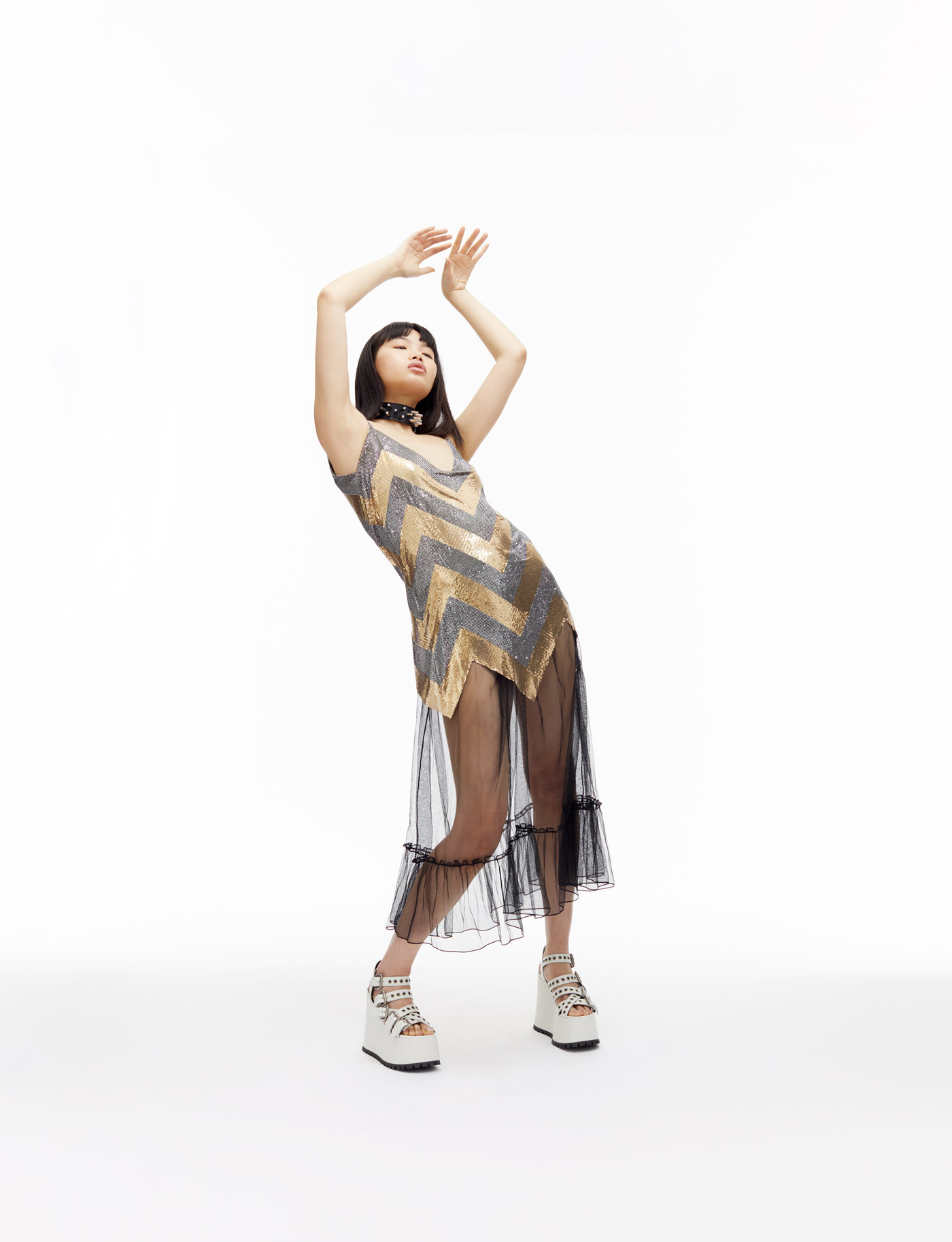 TANK Winter 2022 Front1429